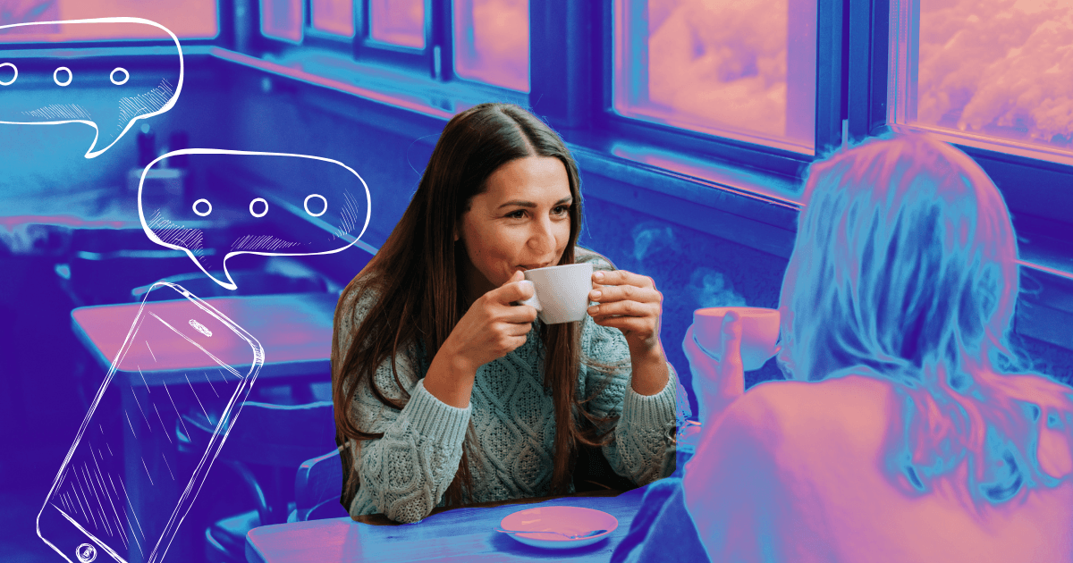 Person typing a message to reconnect with a former colleague